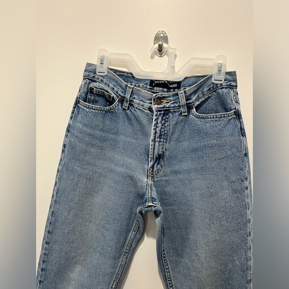 Nautica Jeans- 5 Pocket Light Wash Bootcut Womens Size 6 x 32 - Picture 3 of 6